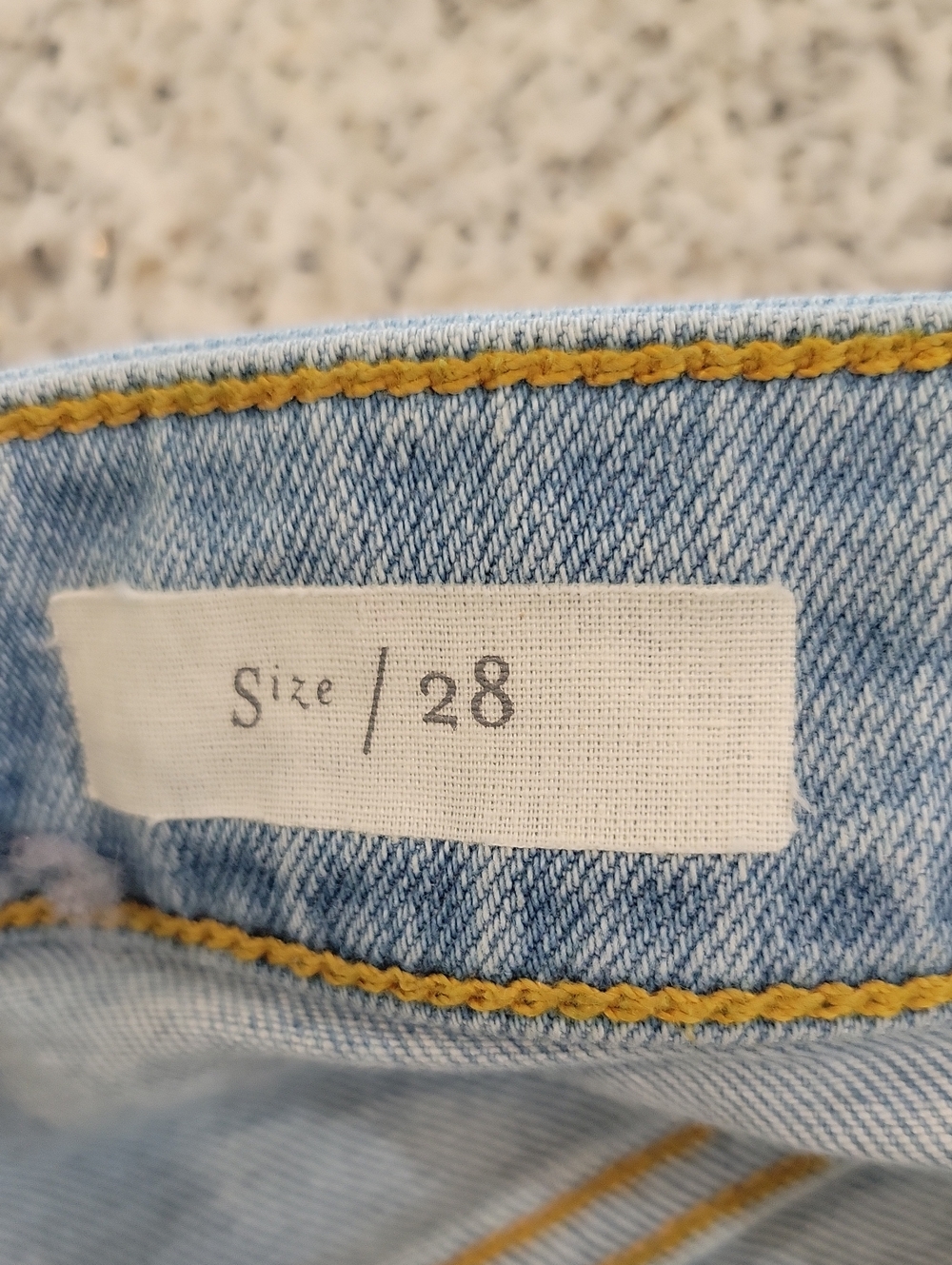 Pilcro Jeans 28 - Picture 5 of 8